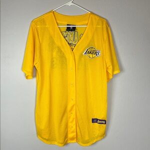 NBA Lakers shirt